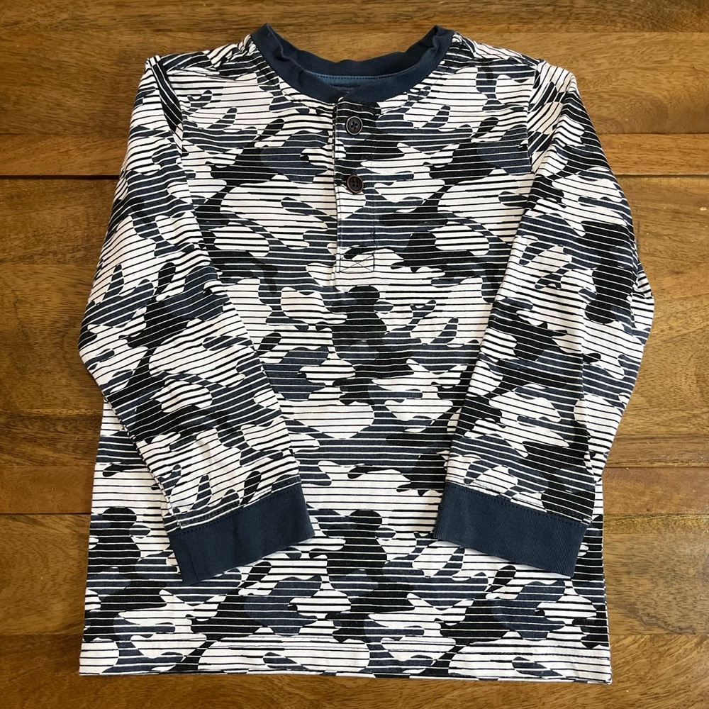 Gymboree Black and White Camouflage Long Sleeve Tee
